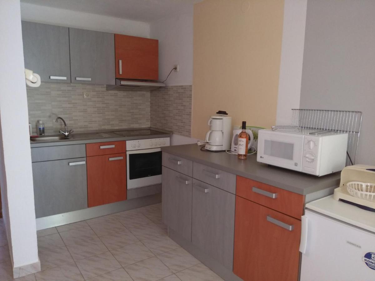 Apartament Korade Vir