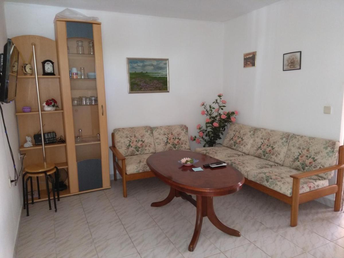 Apartament Korade Vir