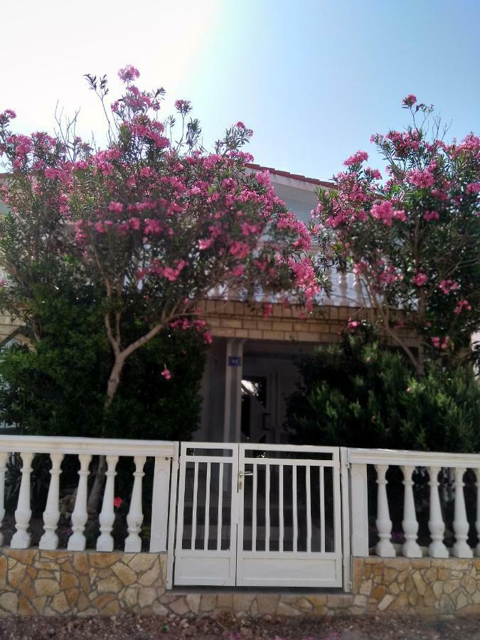 Apartament Korade Vir